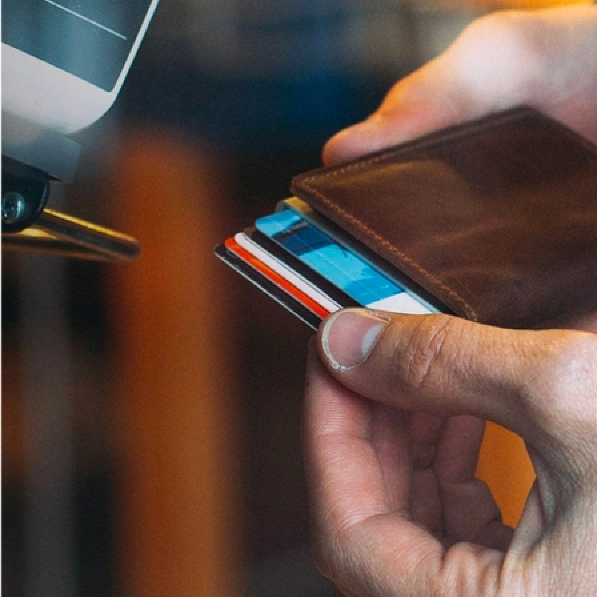 RFID Blocking Leather Wallet for Men | Pop-Up Card Mechanism